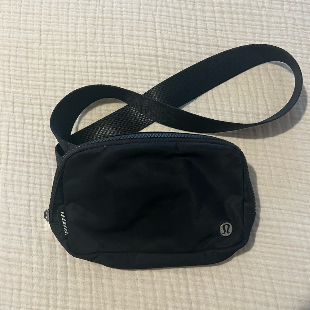 lululemon athletica Black Belt Bag